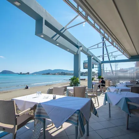 Aktypis Beachfront Studios By 